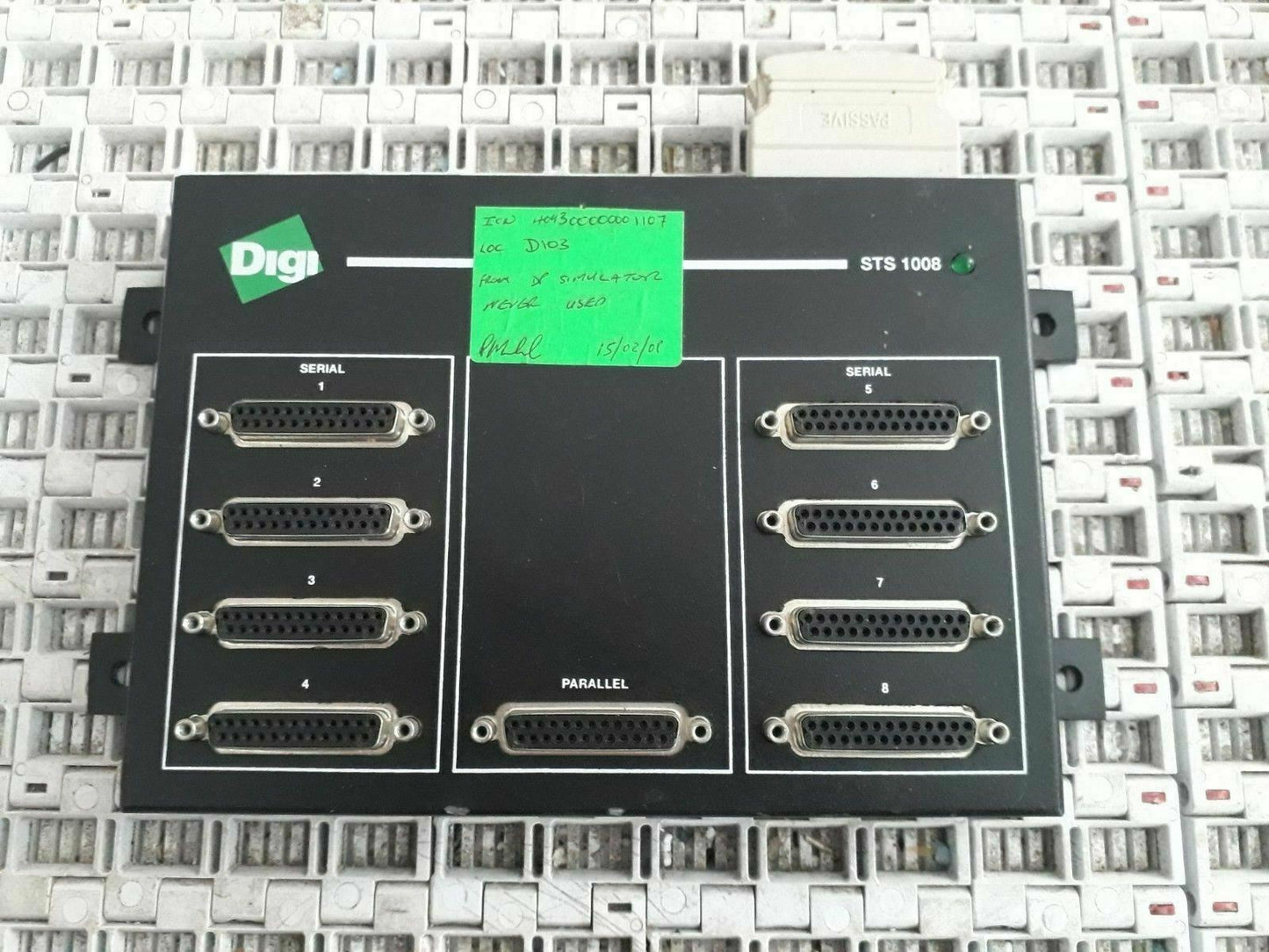 Digi SCSI 8 Port Terminal Server 1008 INT Free Express Shipping