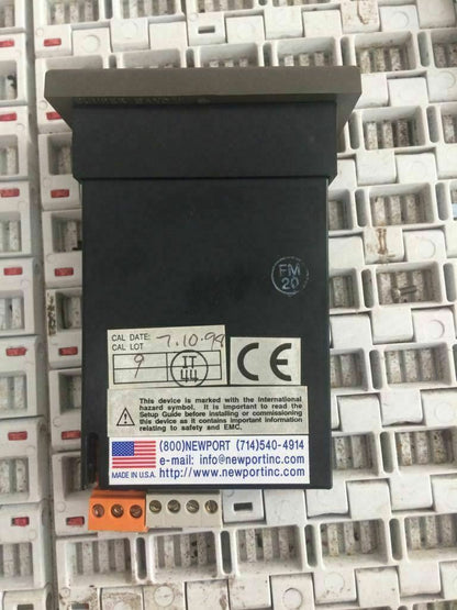 NEWPORT 205-PA1-R-C0 PANEL PROCESS METER