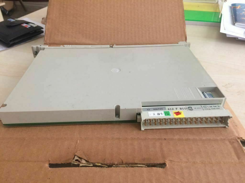 Siemens 6ES54304UA12 Industrial Control System