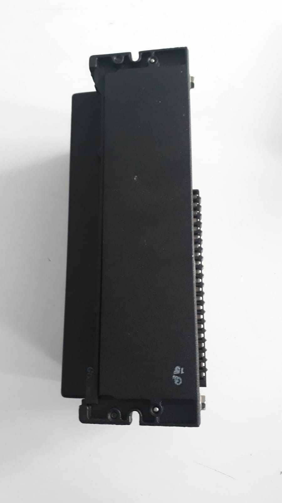 GE FANUC GENIUS I/O BLOCK IC660TBD024K / IC660EBD024T