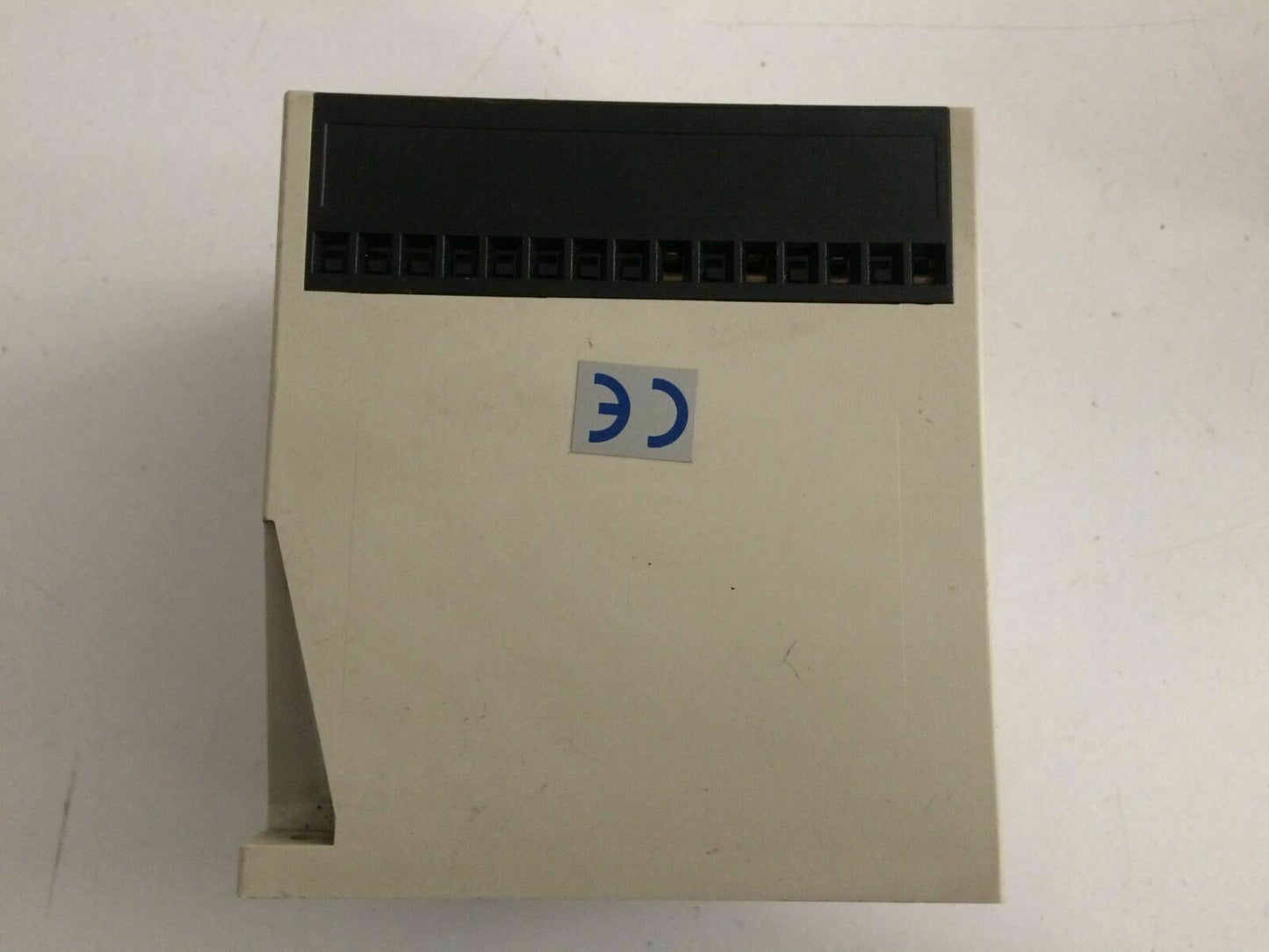MEGACON KCQ331A SYNCHRONISER RELAY AUX.VOLTS 100/120V 50/60Hz