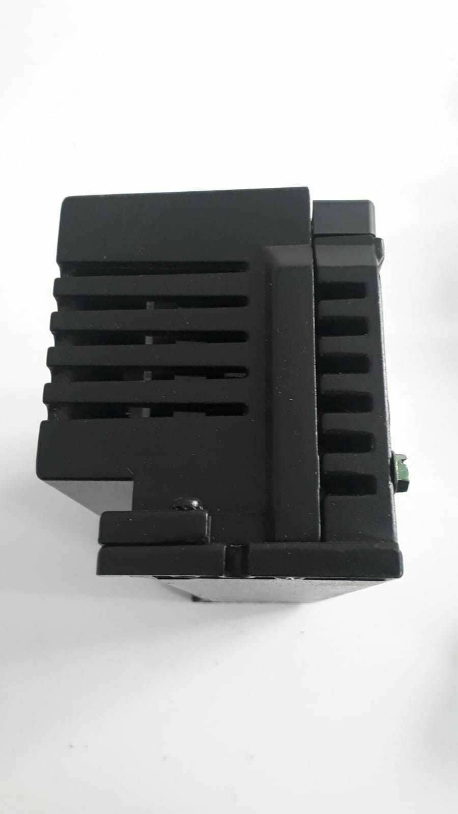 GE FANUC GENIUS I/O BLOCK IC660TBA026M  IC660EBA026M