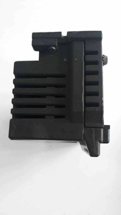 GE FANUC GENIUS IC660BBD024 12/24VDC SOURCE I/O BLOCK IC660TBD024B