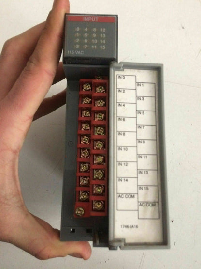 Allen Bradley 1746-IA16 /D Series D SLC 500 Input Module