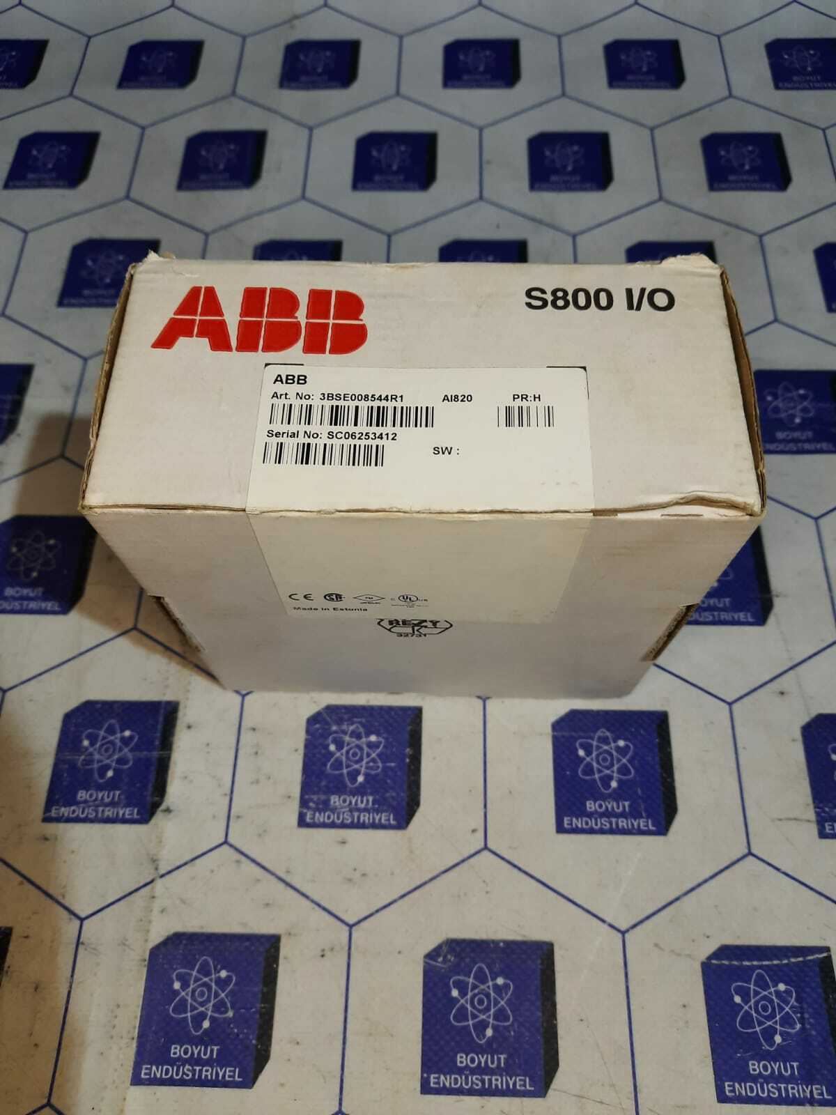 ABB ANALOG INPUT MODULE 3BSE008544R1 abb analog input module AI820