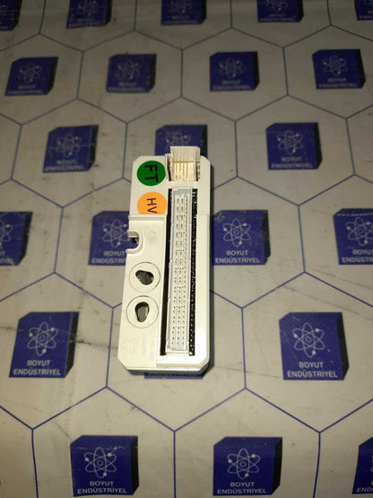 ABB ANALOG INPUT MODULE AI810 0..20mA 0.10V Al810 3BSE008516R1 PR:Z 3bse008516r1