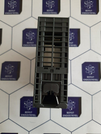 SIEMENS SIMATIC S7 1P 6ES7 322-1HF10-0AA0