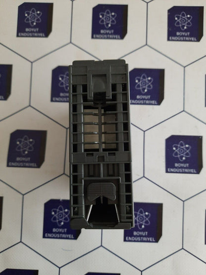 SIEMENS SIMATIC S7 1P 6ES7 322-1HF10-0AA0