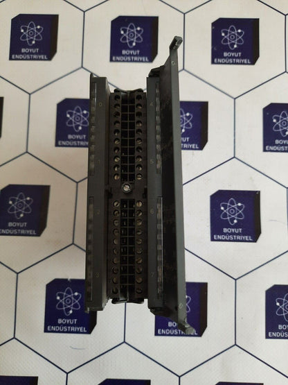 SIEMENS SIMATIC S7 1P 6ES7 322-1HF10-0AA0