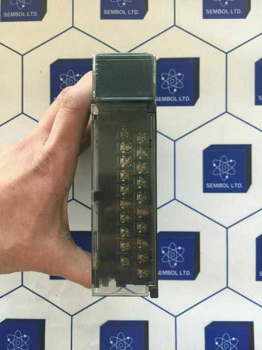 GE/Fanuc Output Relay Module IC694MDL940A