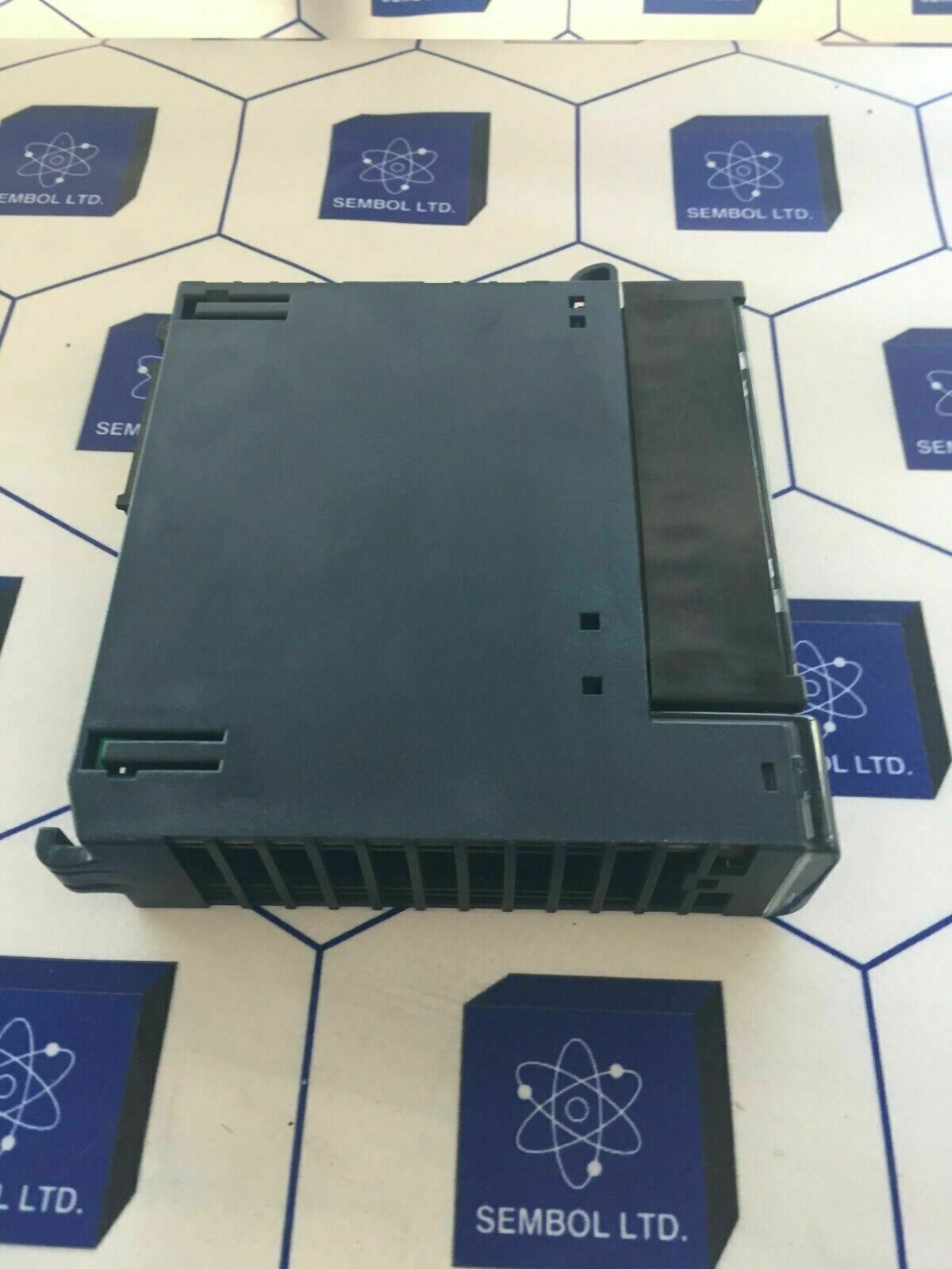 GE/Fanuc Output Relay Module IC694MDL940A