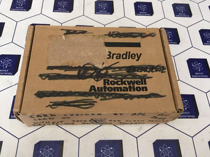 NEW FACTORY SEALED AB 1747-L542 / B SLC 500 PLC PROCESSOR UNIT CONTROLLER