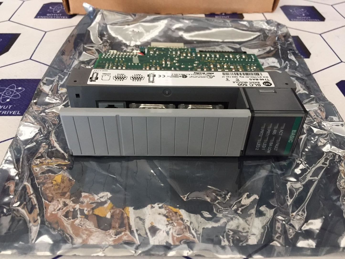 New Factory Sealed AB 1746-BAS SER C SLC500 Analog Output Module 1746BAS