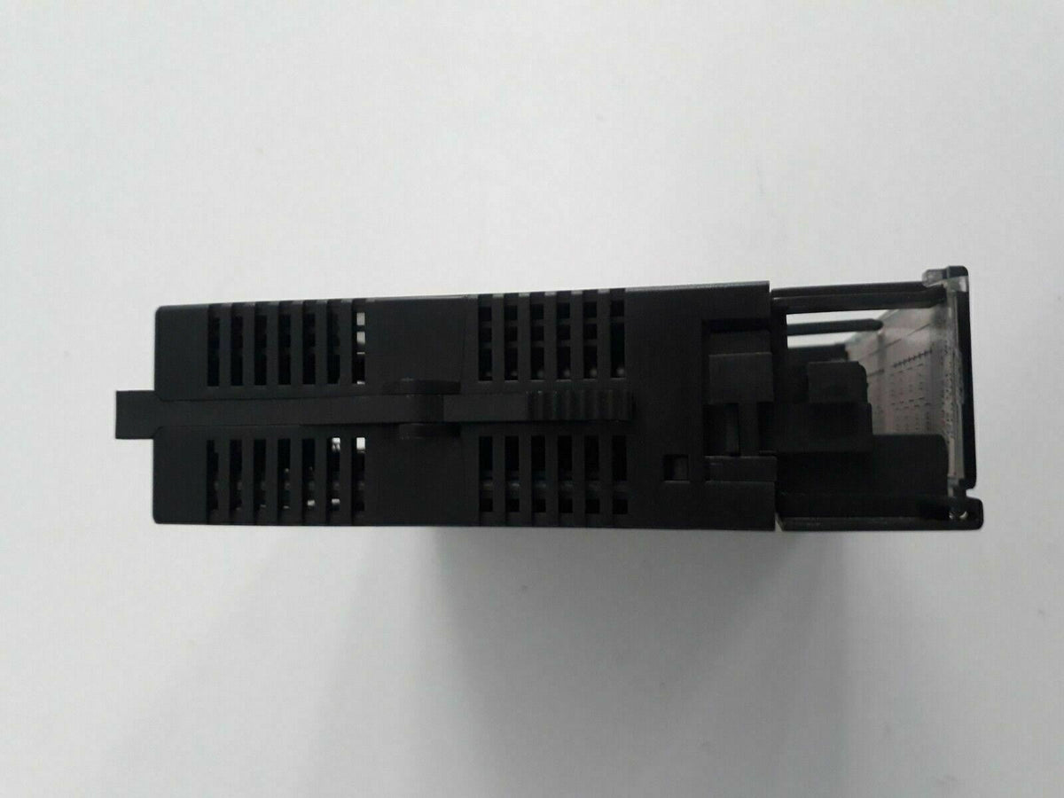 GE FANUC IC693MDL740 E Output Module