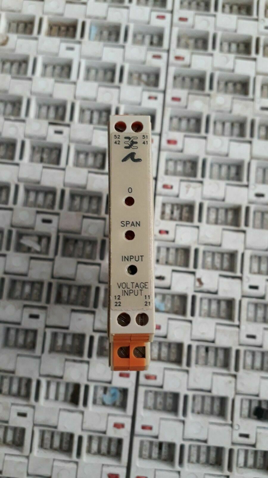 Weidmuller 832730 Ultra Slimpak Analogue Isolator