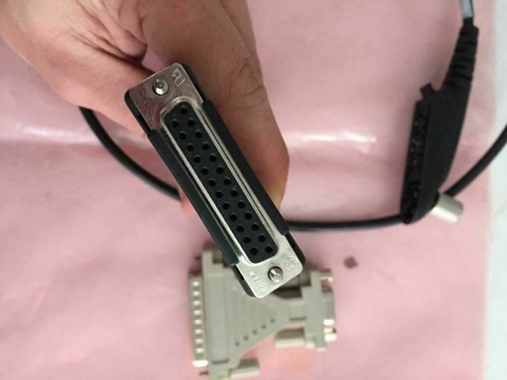 Genuine Motorola GP340 RKN4075C RIB-Less RS-232 Serial Programming Cable