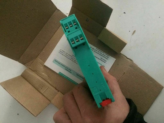 PEPPERL+FUCHS KFD0-CS-Ex2.50 BARRIER TRANSFORMER IZOLATED LOOP POWERED CURR