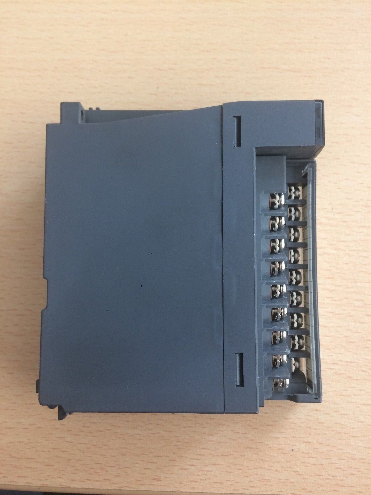 Mitsubishi Q68ADI (Q68ADI) q68adı converter unit