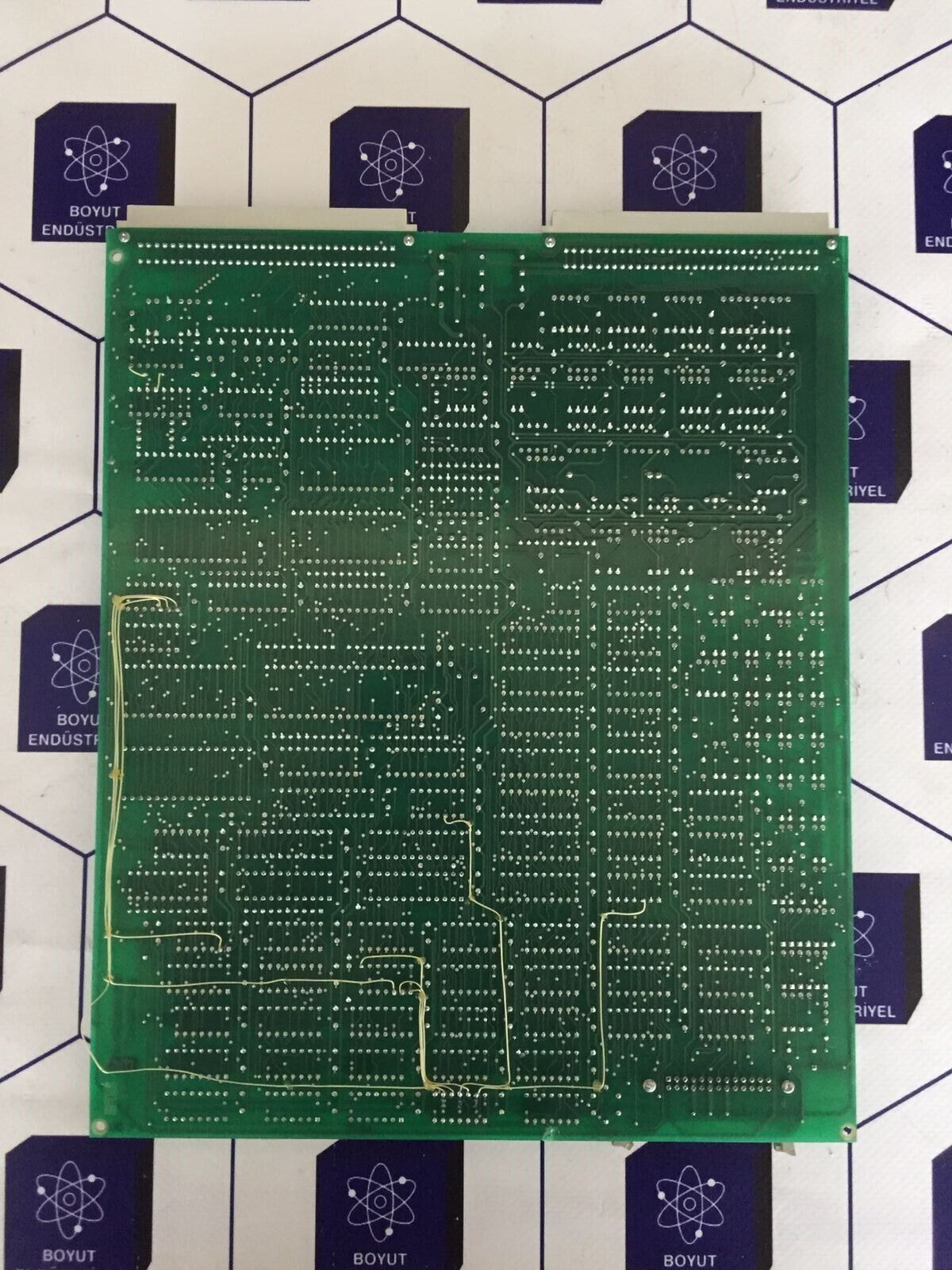 AROZ 6739816 BOARD