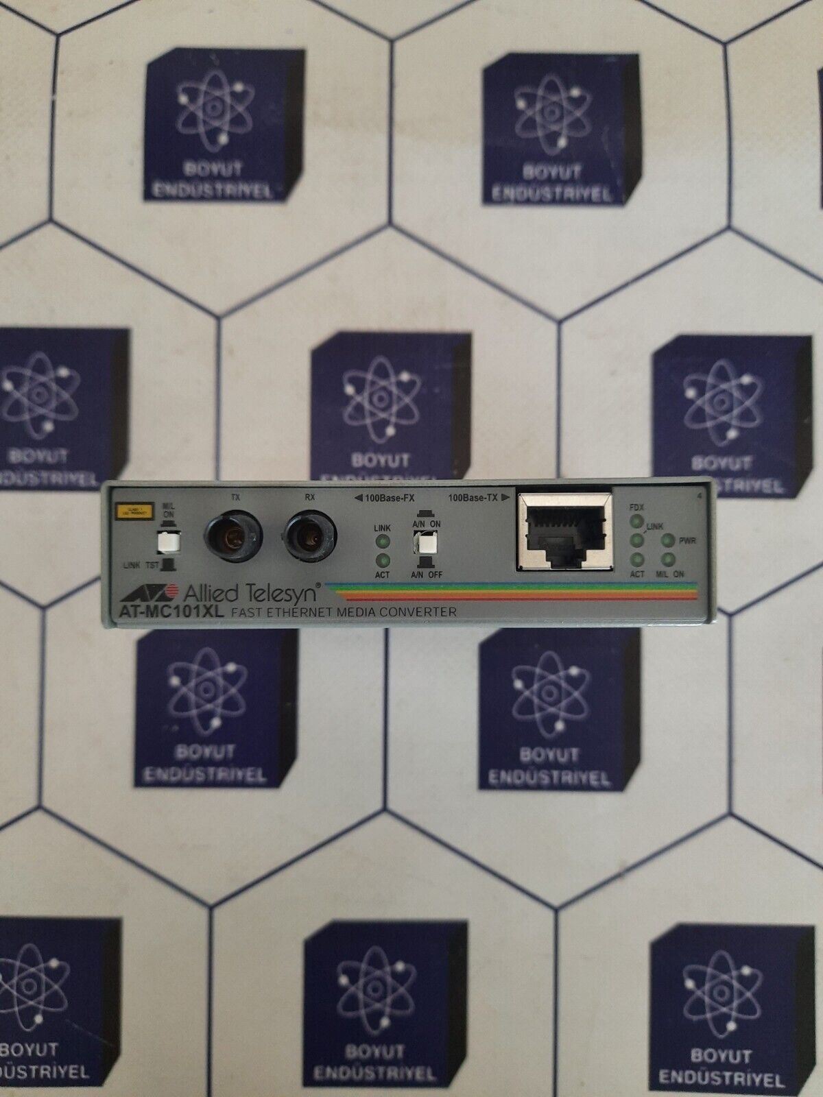 ALLIED TELESIS AT-MC10XL DIGITAL APPARATUS  AT - MC 10 XL AT - MC10XL