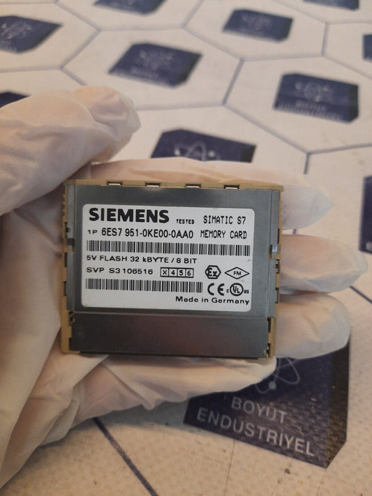 SIEMENS 6ES7 951-0KE00-0AA0 SIMATIC S7 MEMORY CARD