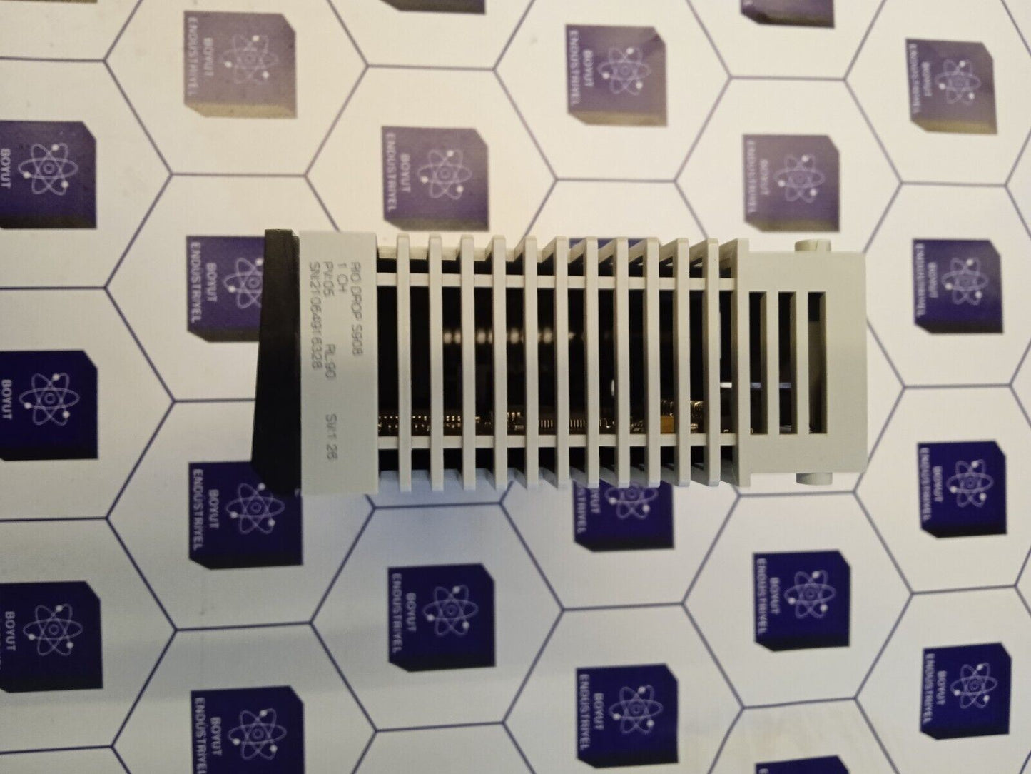 SCHNEIDER  140CRA93100 MODICON QUANTUM 140CRA93100