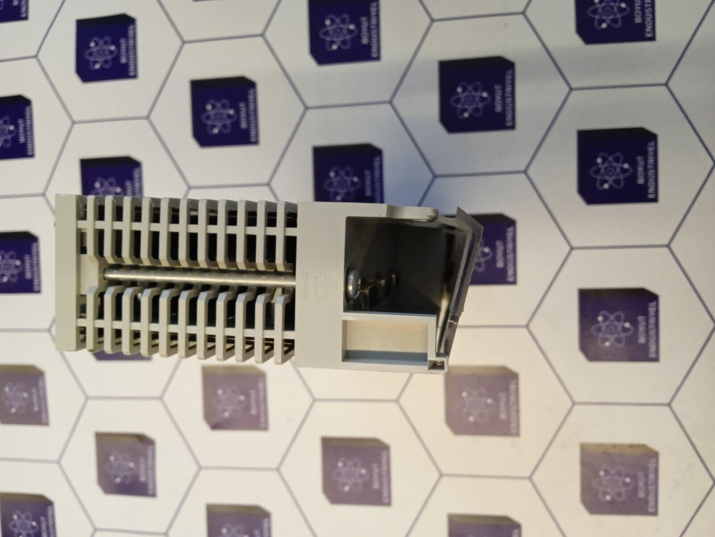 SCHNEIDER 140CPU43412A  MODICON TSX QUANTUM