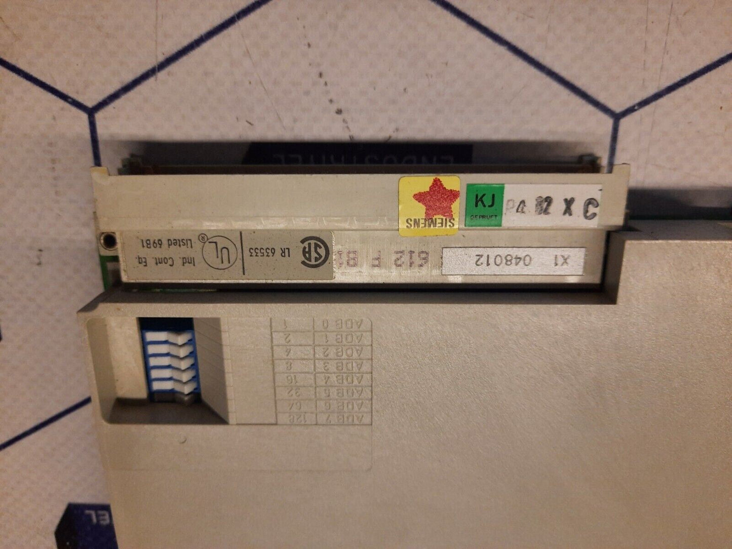 SIEMENS 6ES5451-4UA12  MODULE DIGITAL OUTPUT F/ESD SYSTEM PANEL