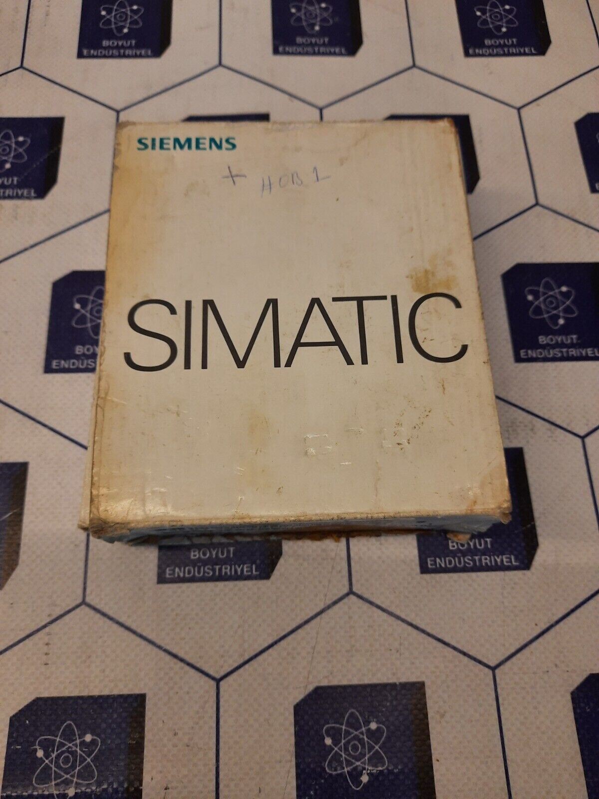 SIEMENS 6ES7 331-7KF01-0AB0 SIMATIC ANALOG INPUT MODULE