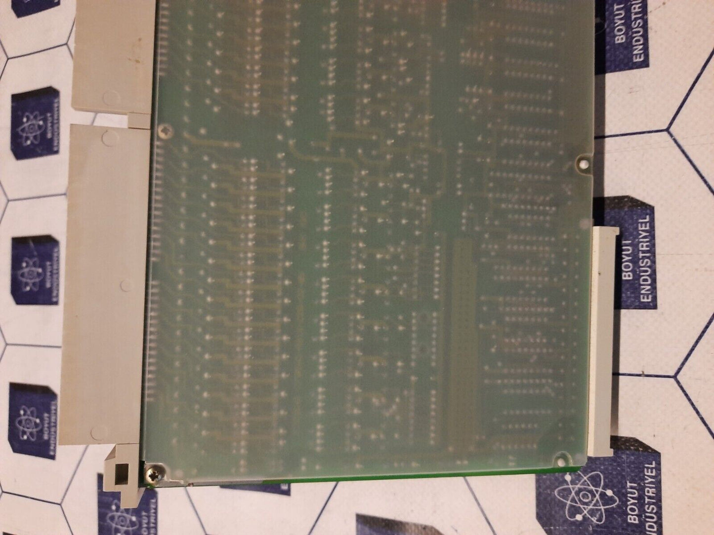 SIEMENS 6ES5430-4UA12  MODULE DIGITAL INPUT F/ESD SYSTEM PANEL