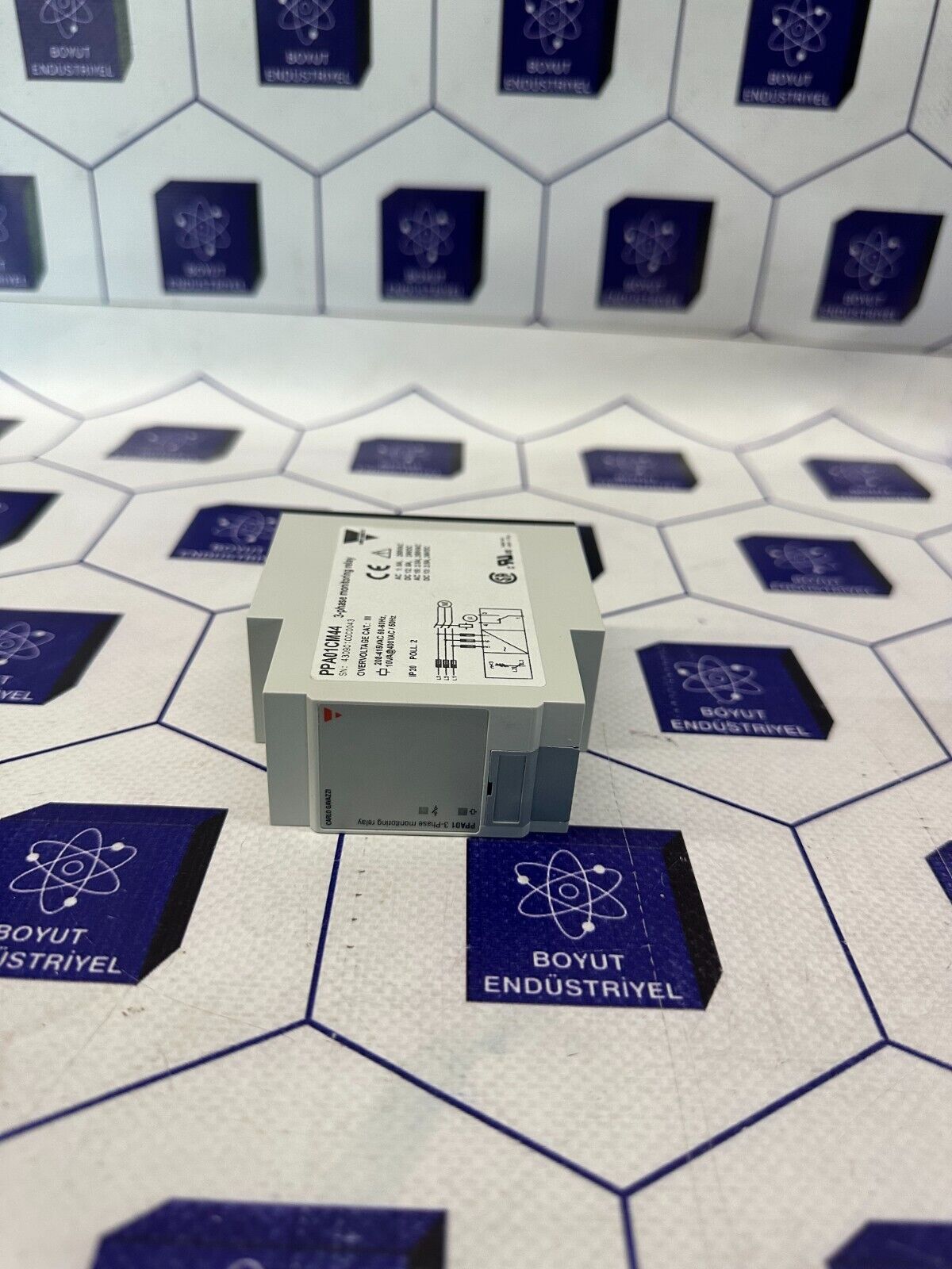 CARLO GAVAZZI 3 PHASE MONITORING RELAY PPA01CM44