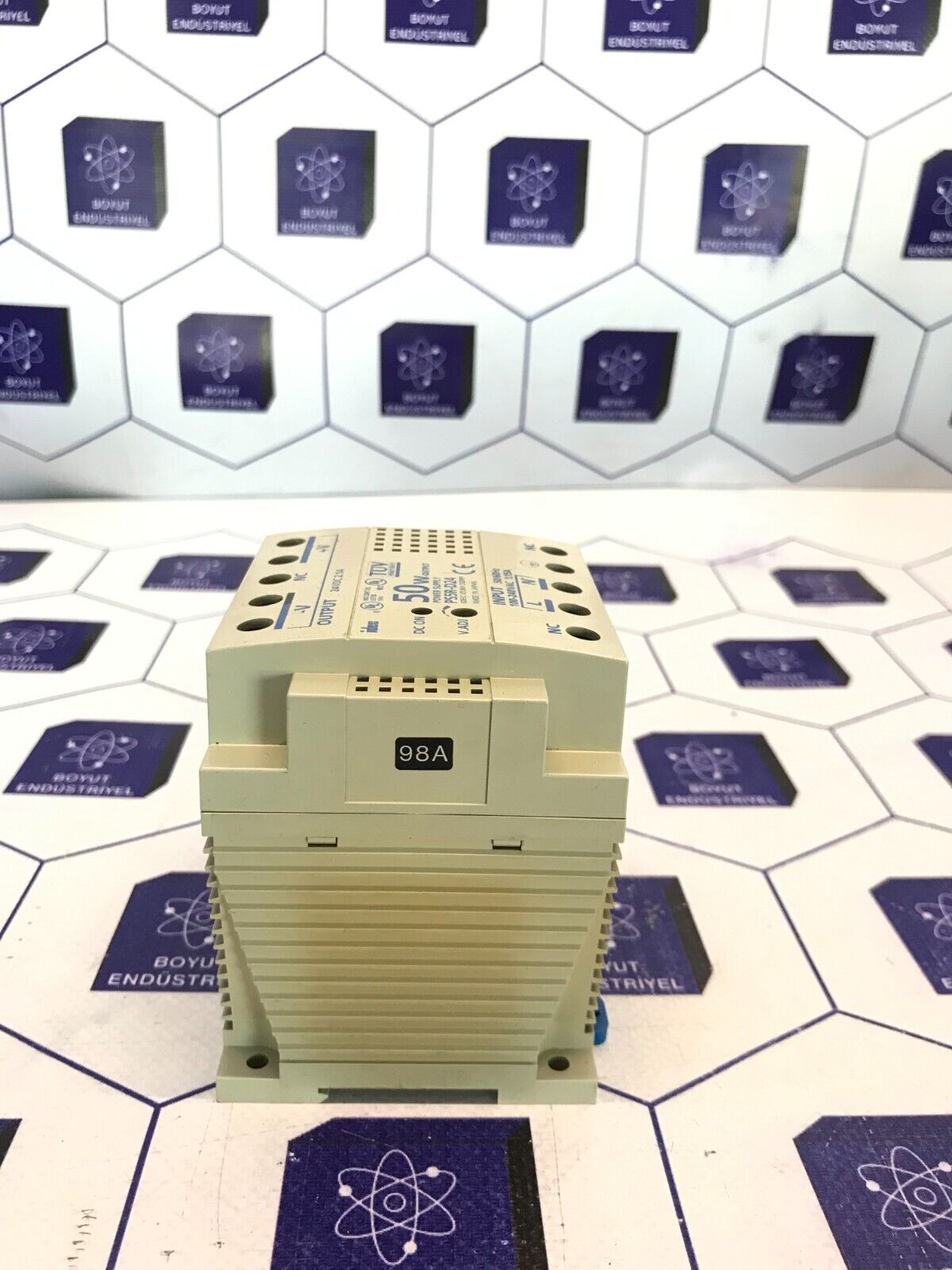 IDEC PS5R-D24 Power Supply Input 50-60Hz 100-240VAC 1.15A Output PS5R-D24