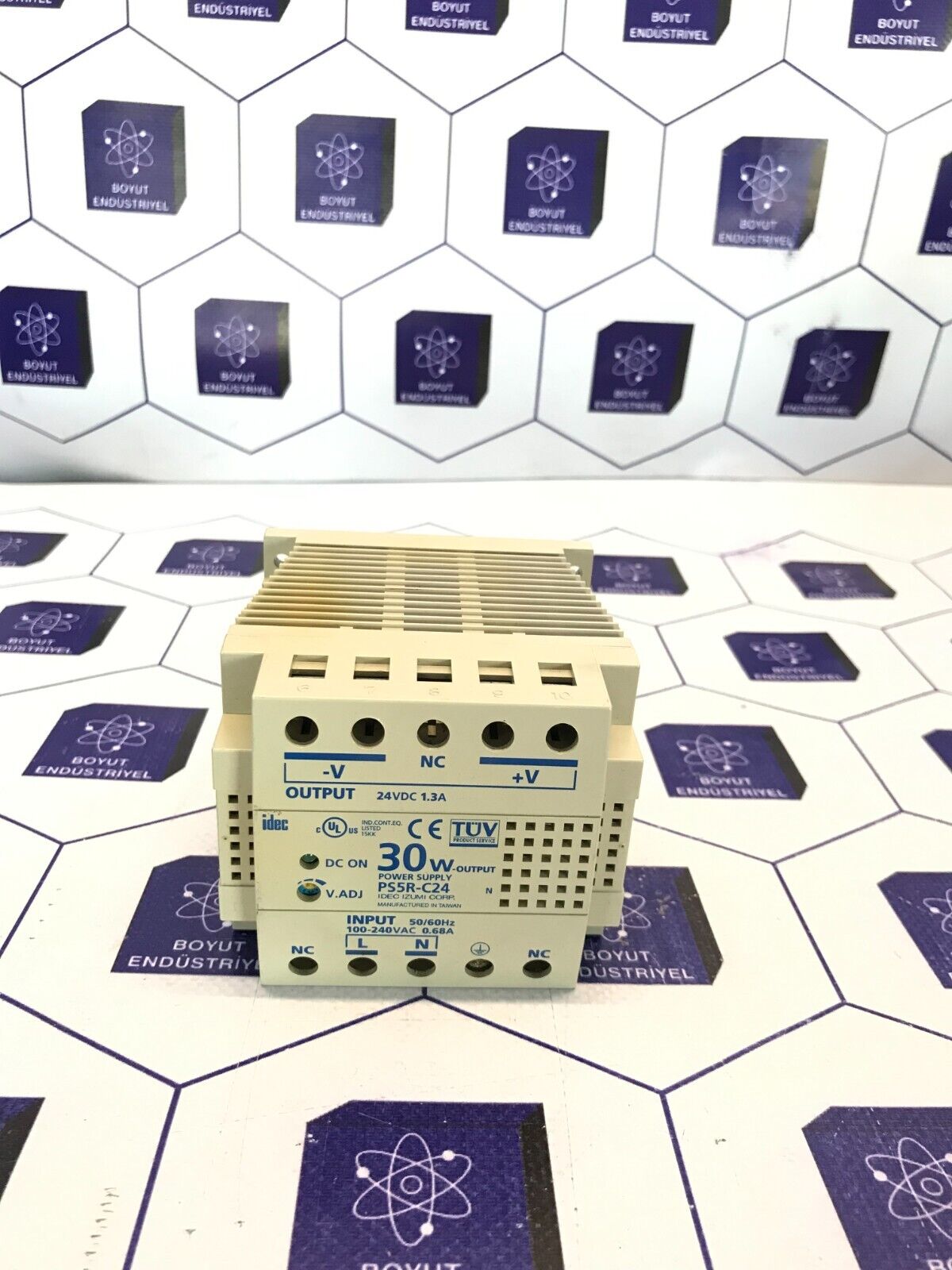 IDEC idec PS5R-C24 Power Supply Input 50-60Hz 100-240VAC 0.68A Output PS5R-C24