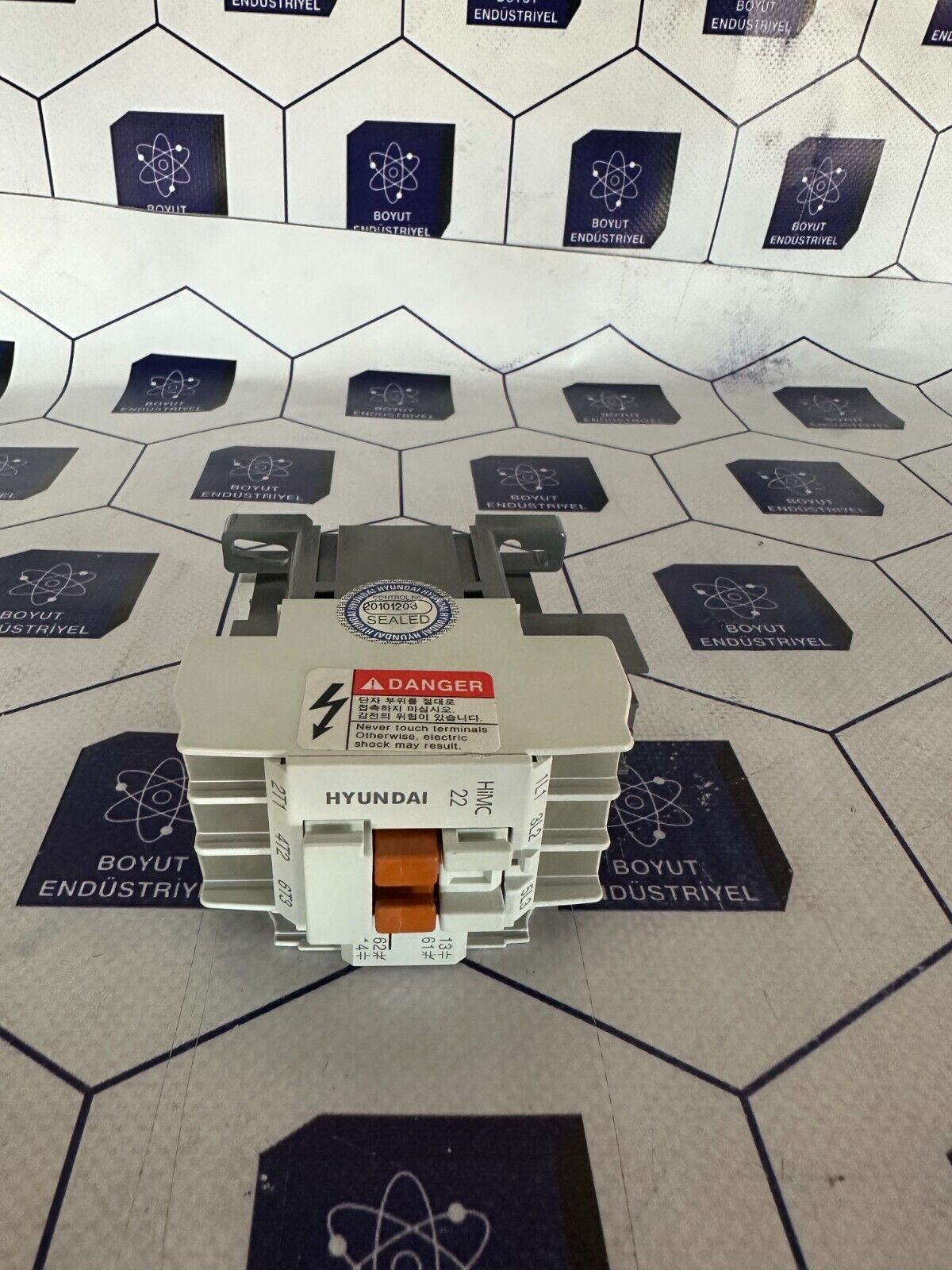 HYUNDAI MAGNETIC CONTACTOR HIMC22  HIMC 22