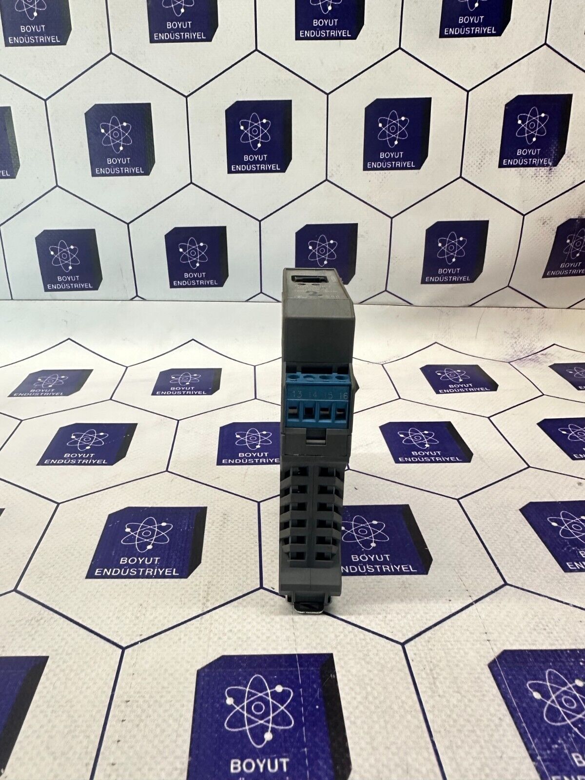 GM INTERNATIONAL 1CHANNEL TEMPERATURE CONVERTER D1072S D 1072 S