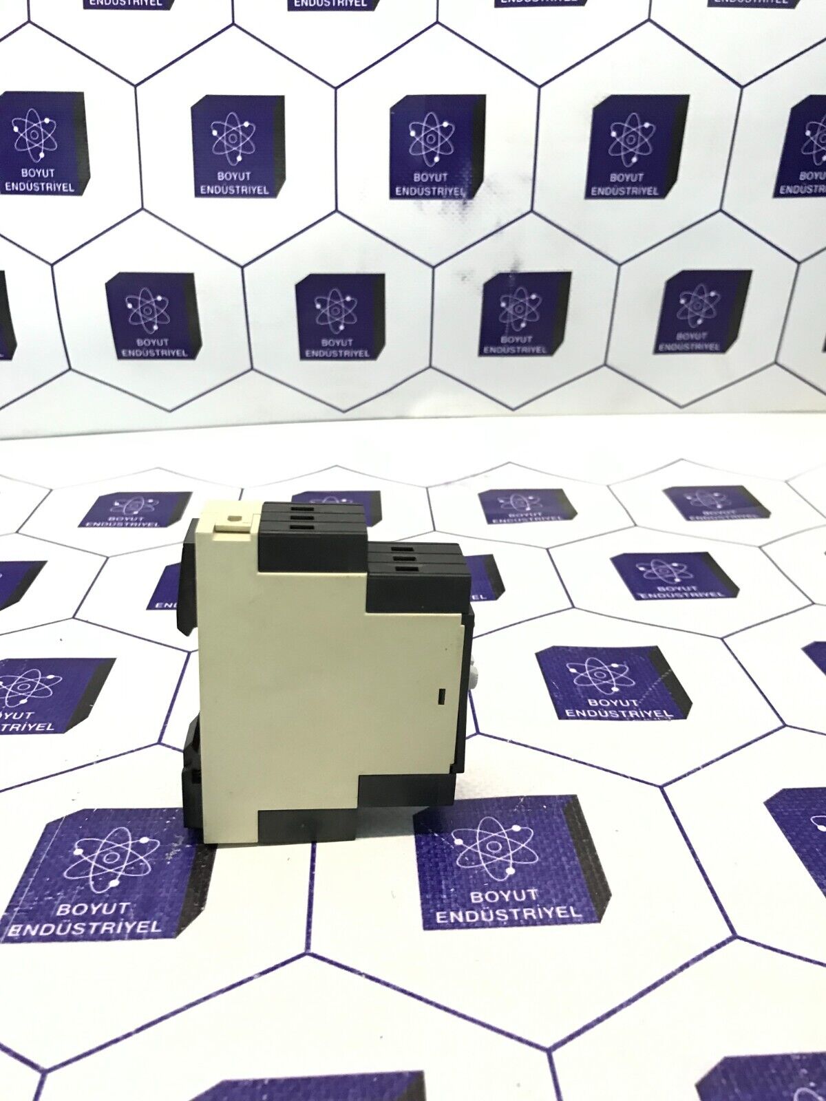 HIQUEL DGR - SPEED CONTROL PLC WATCHDOG RELAY VDE0435