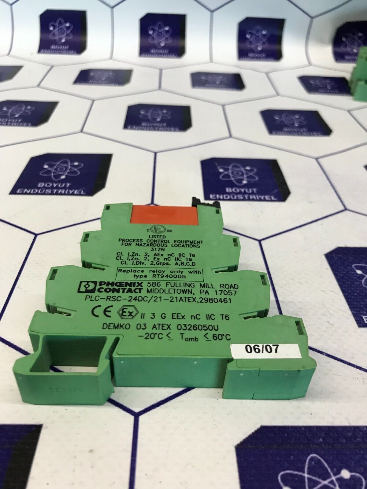 PHOENIX CONTACT 586 FILLING MILL ROAD  PLC-RSC-24DC/21-21 2980461 ATEX  31ZN