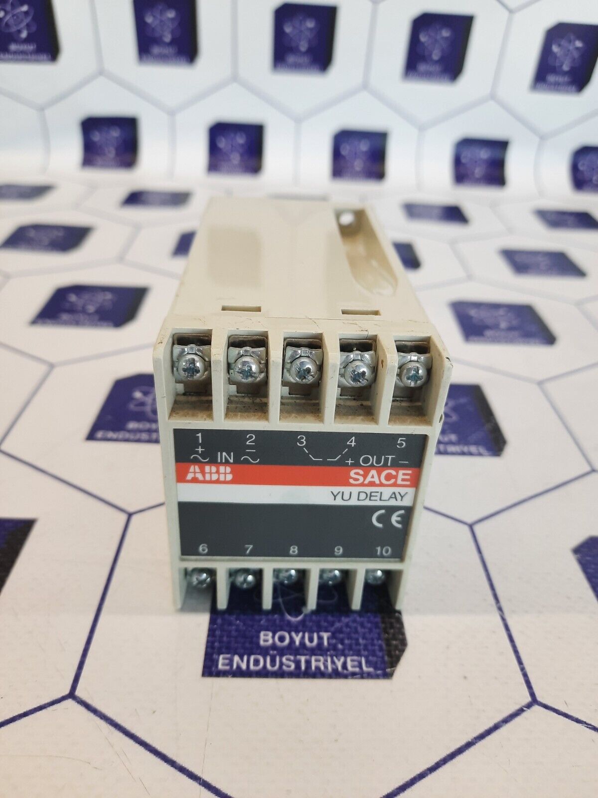 ABB SACE YU DELAY-702209/80-4 DELAY RELAY