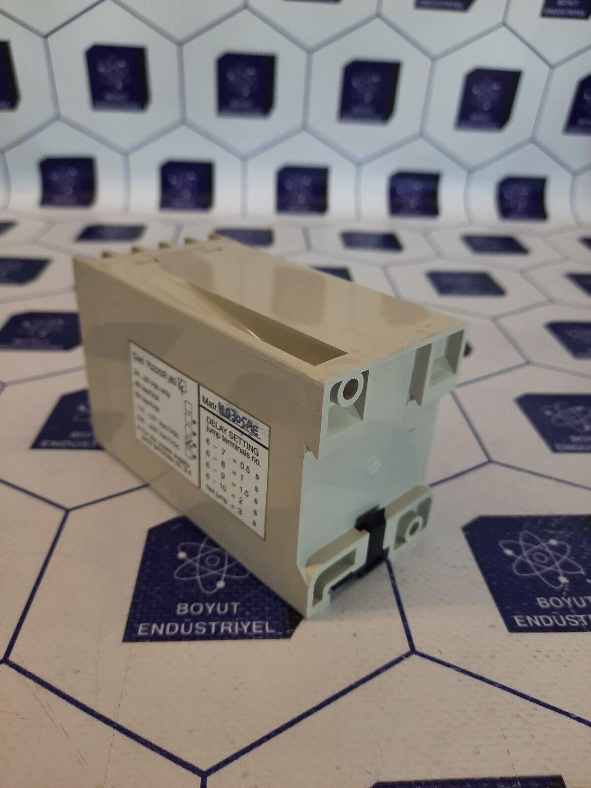 ABB SACE YU DELAY-702209/80-4 DELAY RELAY