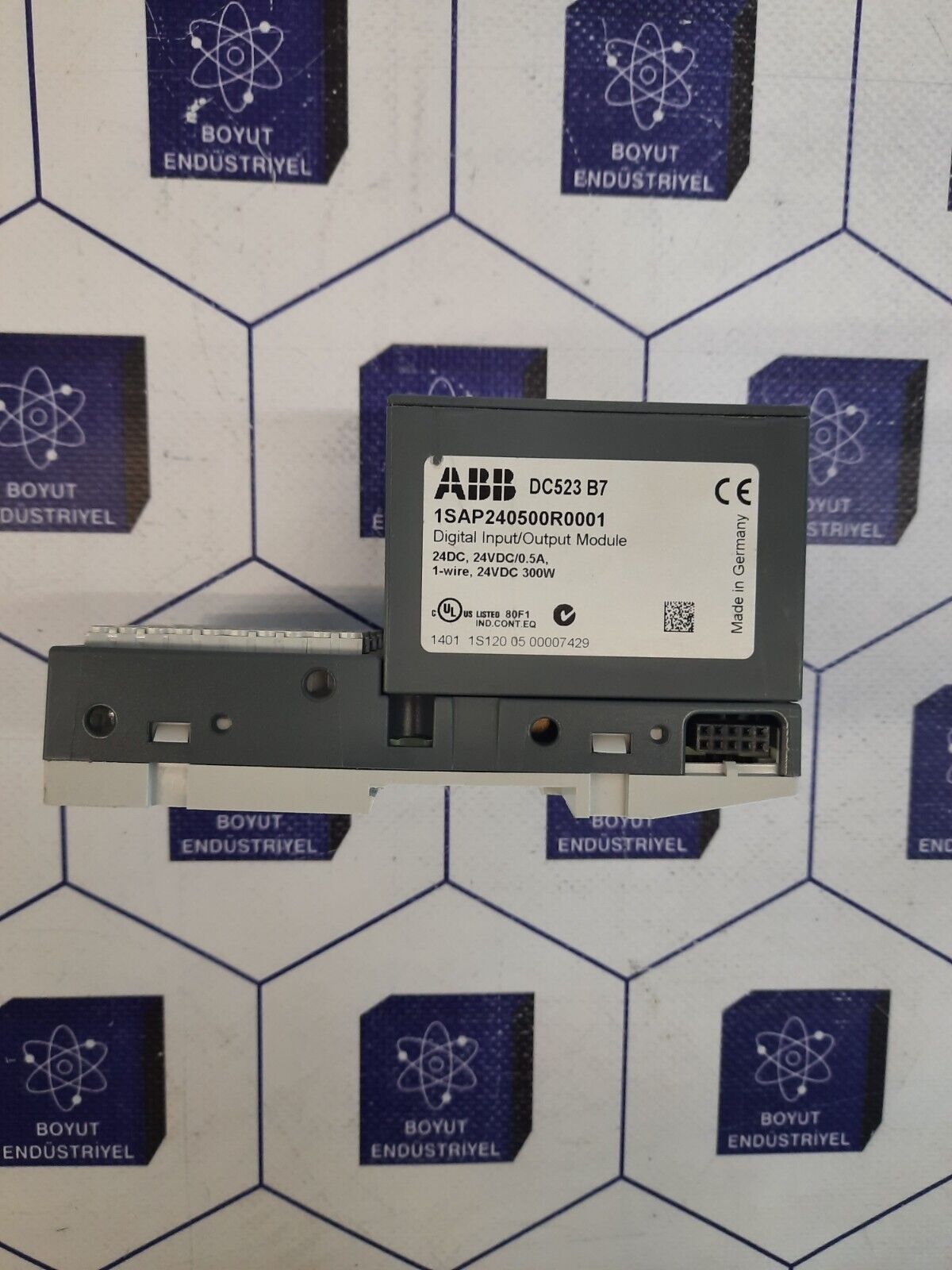 ABB -1SAP240500R0001- DC523 B7-DIGITAL INPUT/OUTPUT MODULE