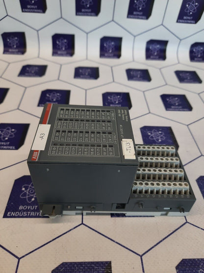 ABB- 1SAP250000R0001 - AX522 B9 - INPUT/OUTPUT MODULE