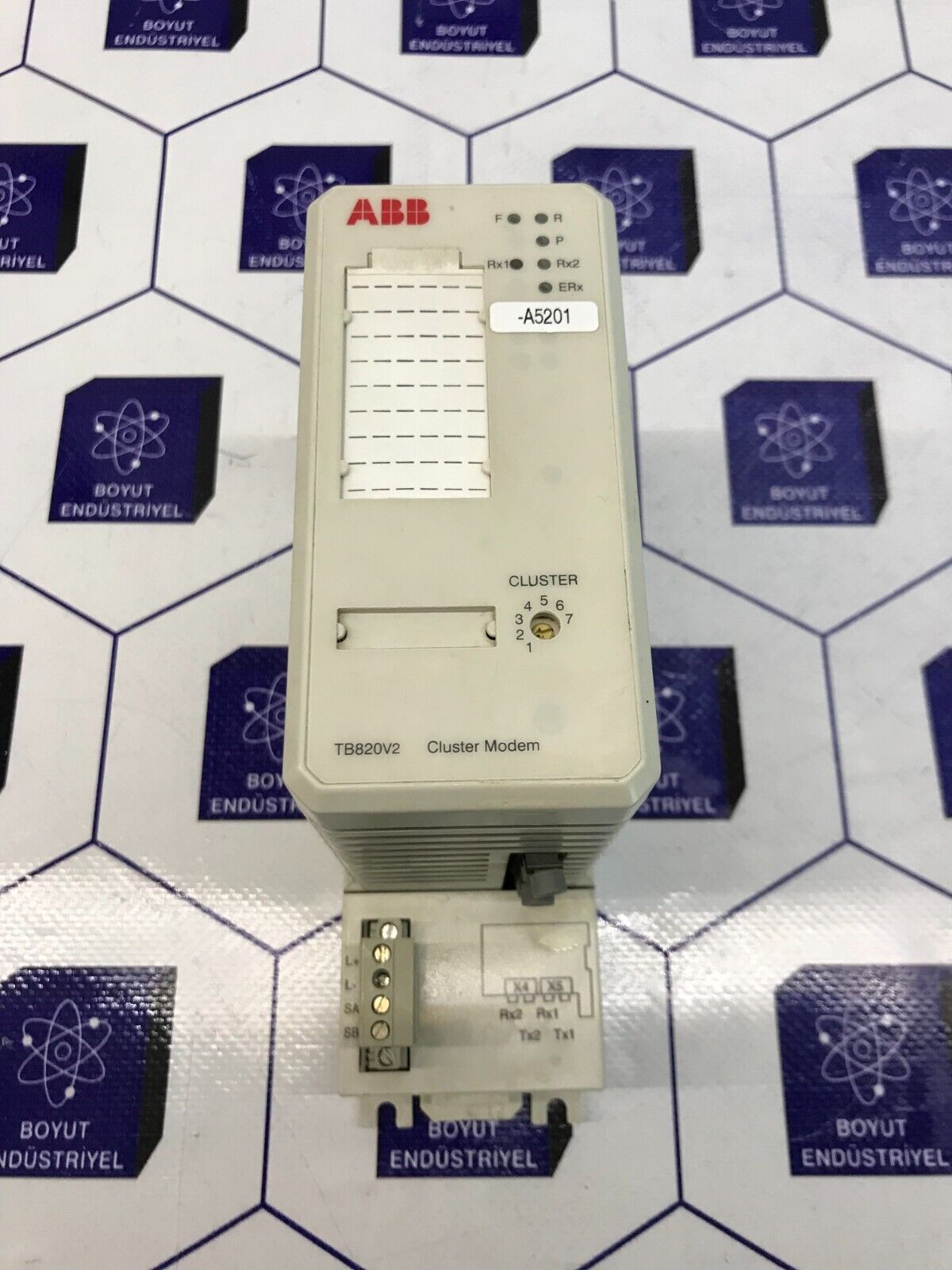 ABB 3BSE013208R1 - TB820V2  PR: D  Module Bus Cluster Modem