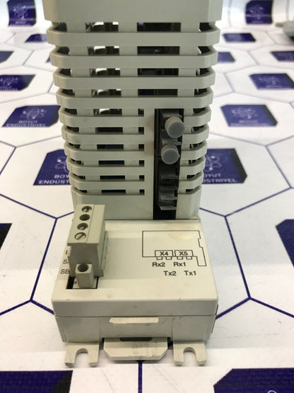 ABB 3BSE013208R1 - TB820V2  PR: D  Module Bus Cluster Modem
