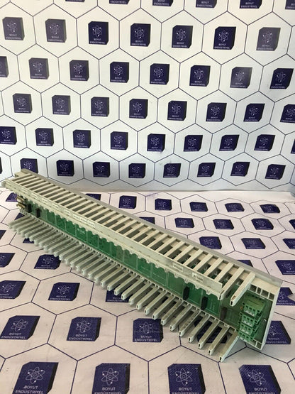 PEPPERL FUCHS 542024 LB9022 -  BASIS-BACKPLANE BASE UNIT  LB9022