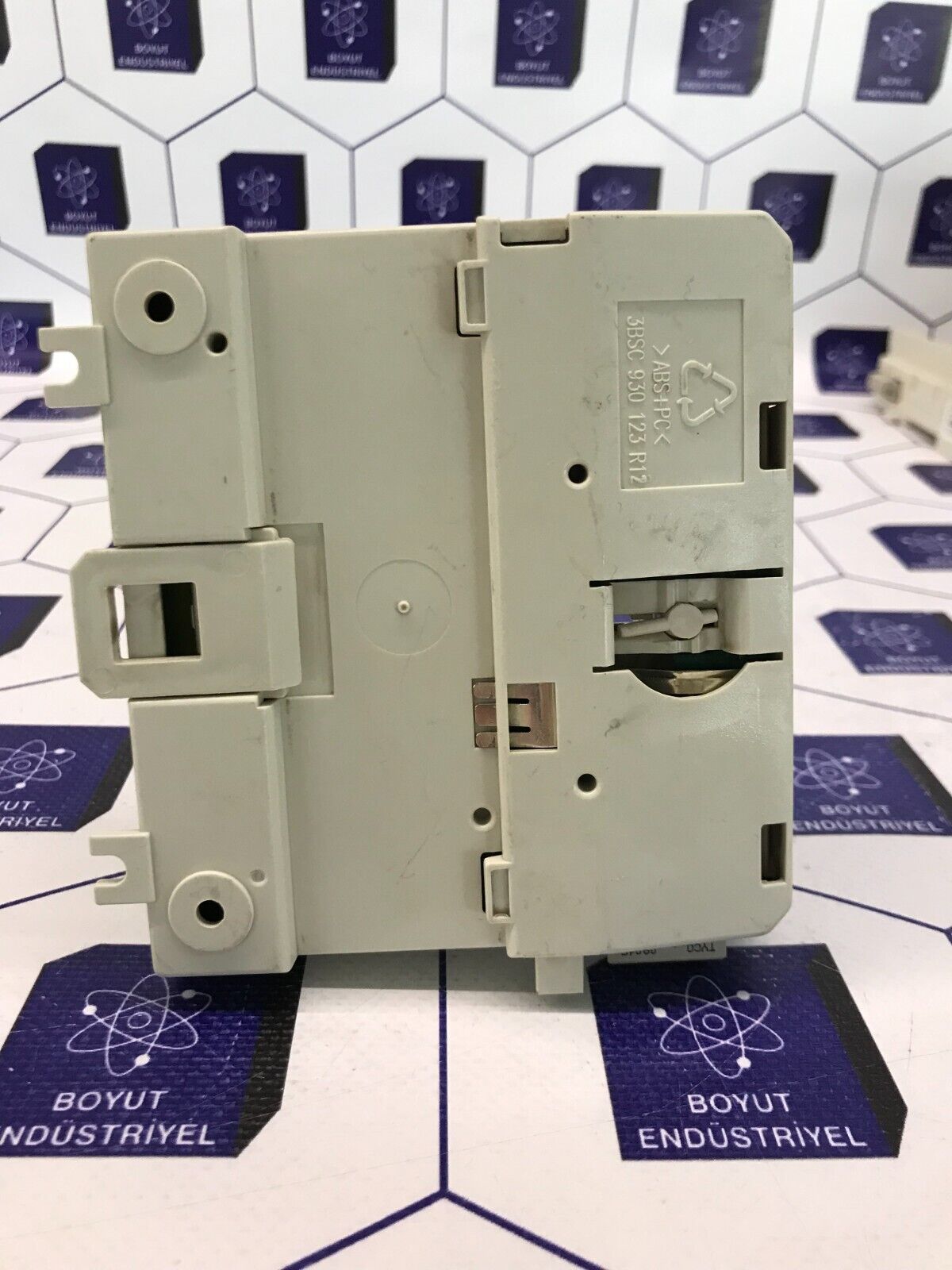 ABB 3BSE013235R1 - TU831V1