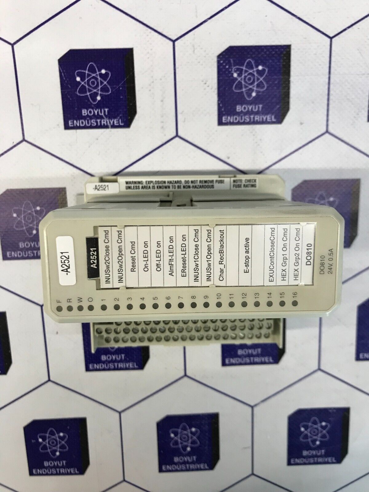 ABB  3BSE013234R1 - DO810 -  24V 0,5A