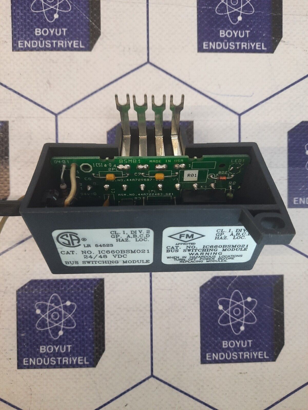 GE FANUC IC660BSM021D BUS SWITCHING MODULE