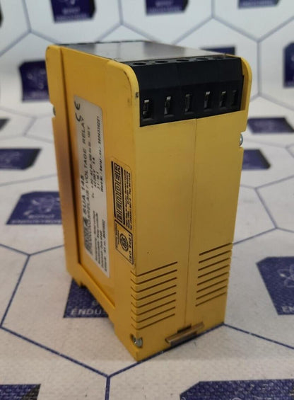 BENDER SUA 145 VOLTAGE RELAY