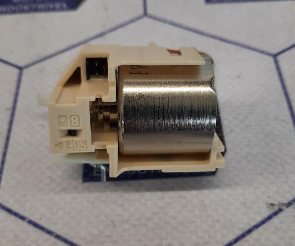 MERLIN GERIN STR22SE COMPACT NS 29070