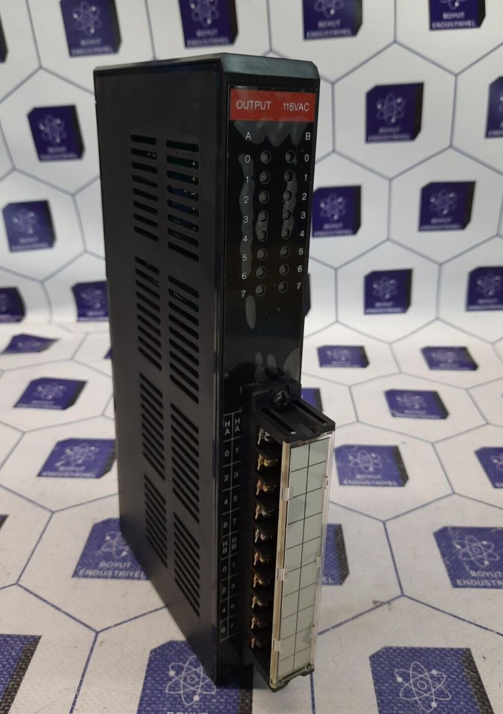 GE FANUC IC630MDL375B SERIESTHREE PROGRAMMABLE CONTROLLER 115VAC OUTPUT MDL/16